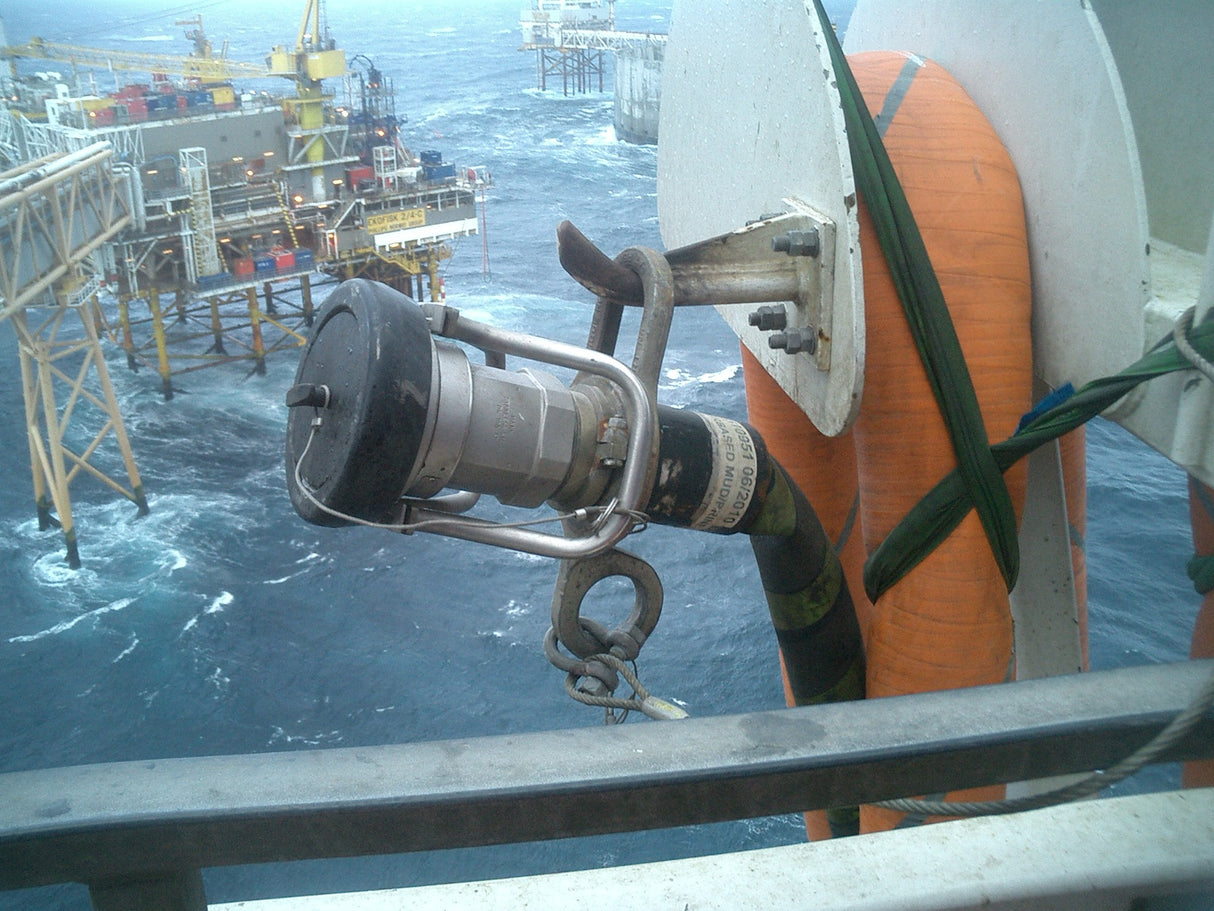 MannTek Dry Disconnect Coupling Hose Unit